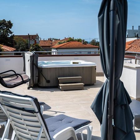 Villa Alpa Умаг Екстериор снимка