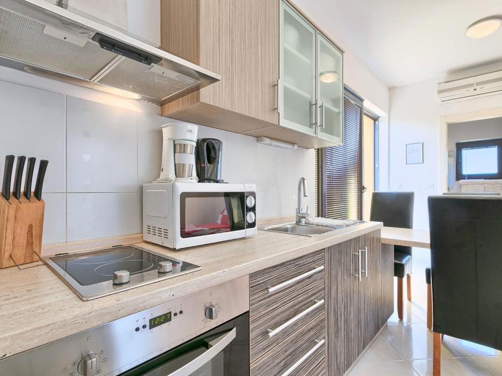 Villa Alpa Умаг Екстериор снимка