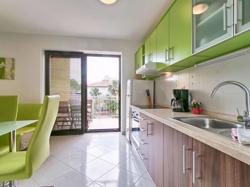 Villa Alpa Умаг Екстериор снимка