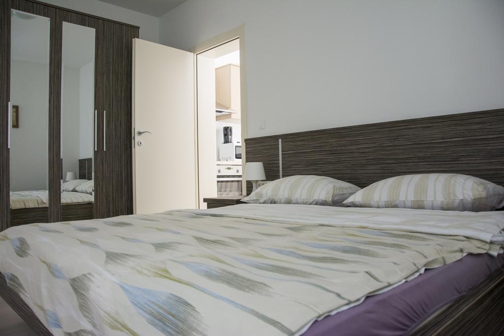 Villa Alpa Умаг Екстериор снимка